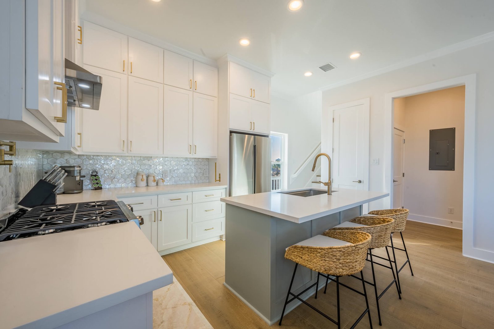Modern kitchen at Pelican Lookout