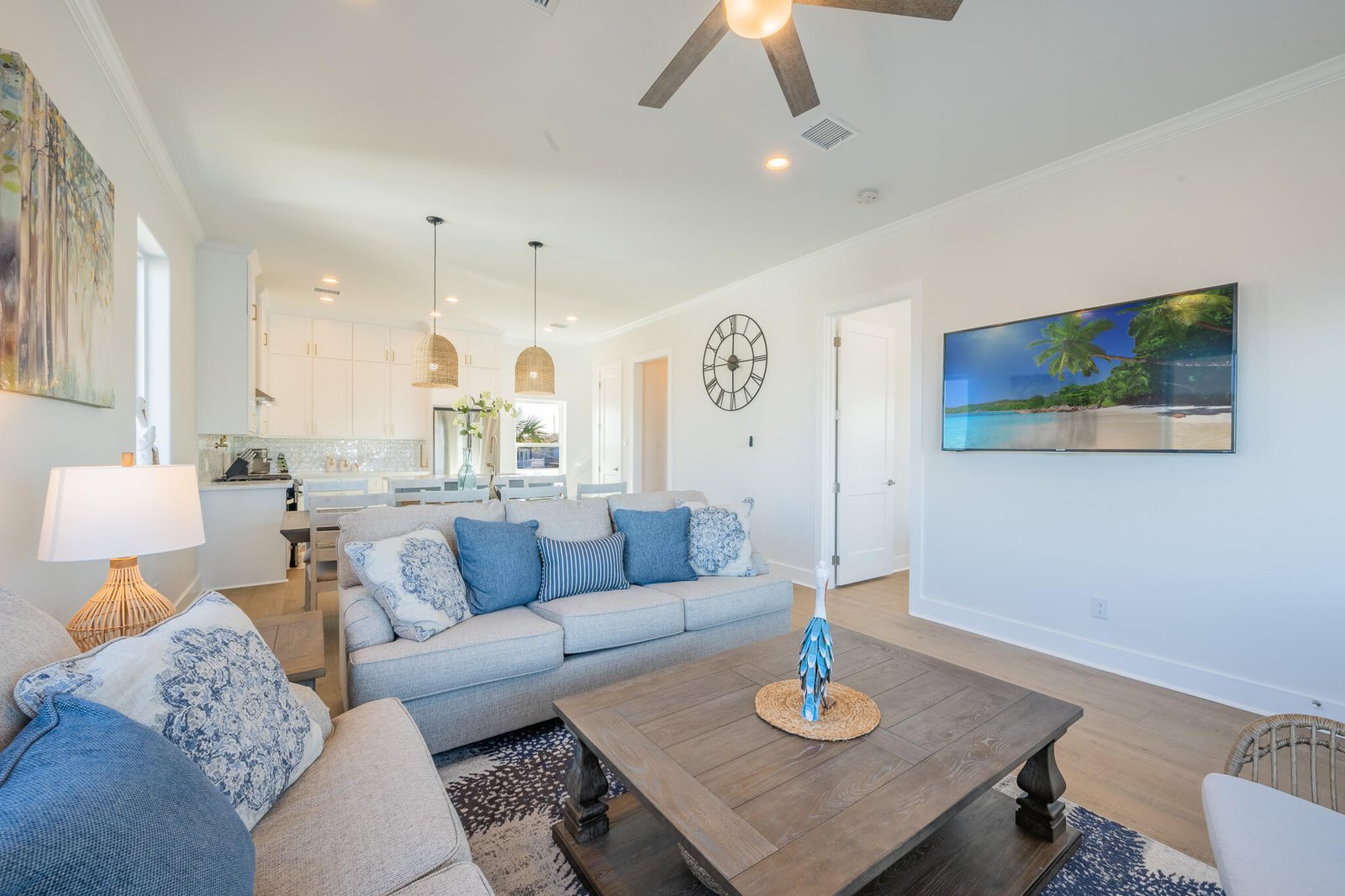 Living room at Pelican Lookout